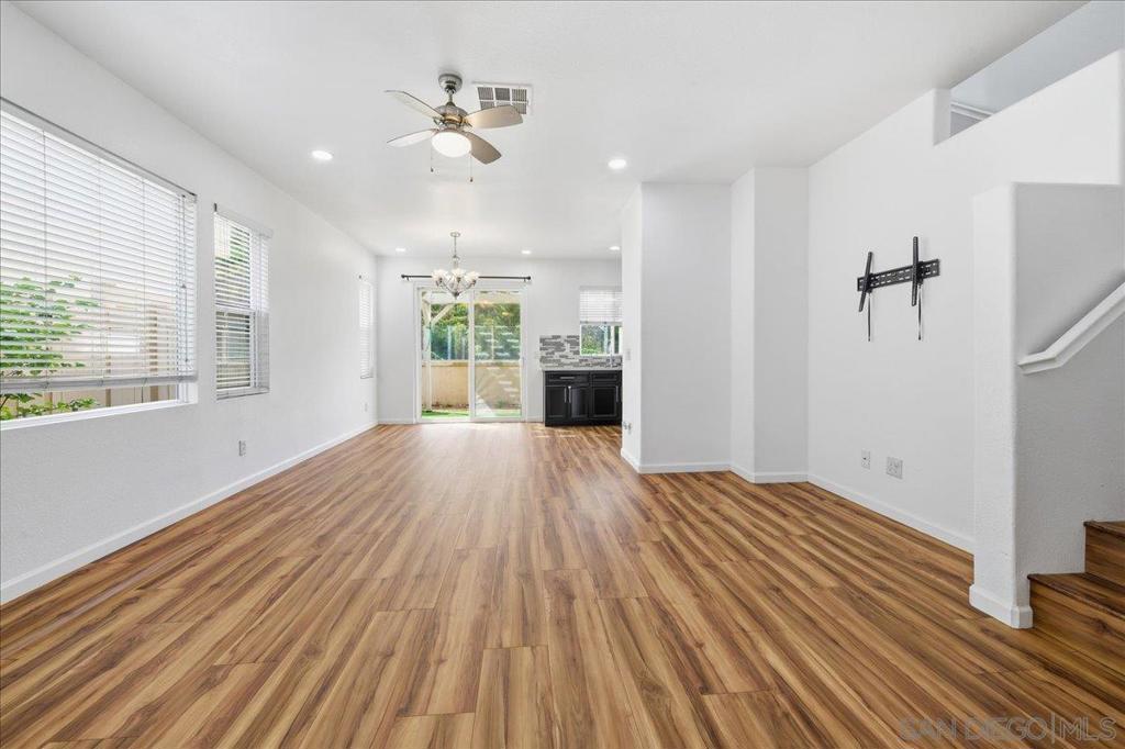 10294 Scripps Poway Pkwy 5