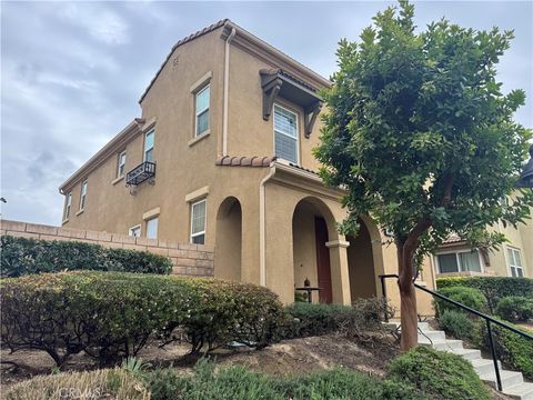 2968 Royal Simi Valley CA 93065