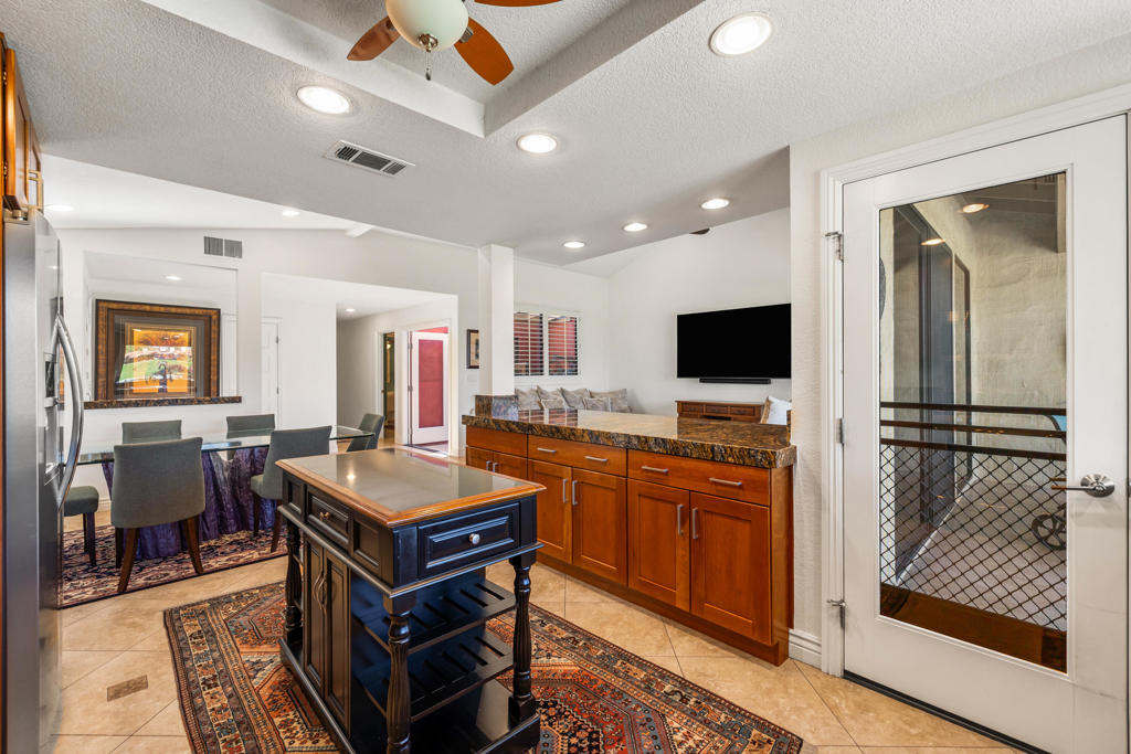 Monterey Country Clu - Residential