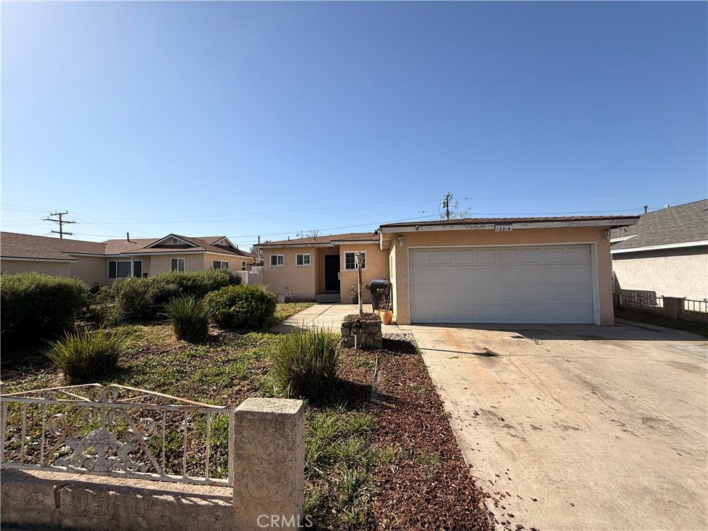 Photo of 12019 Kalnor Ave, Norwalk, CA 90650 (MLS # SB26057627)