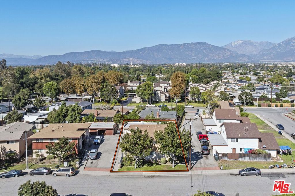 4484 La Deney Street