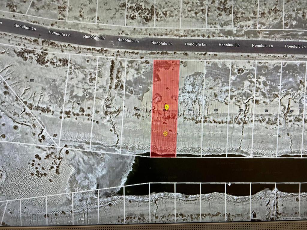 GREAT OPPORTUNITY!! BEST PRICE IN THE AREA!! Beautiful views of the Santa Rosa Mountains and Salton Sea Lake! Great lake frontage, and a very desired location.
