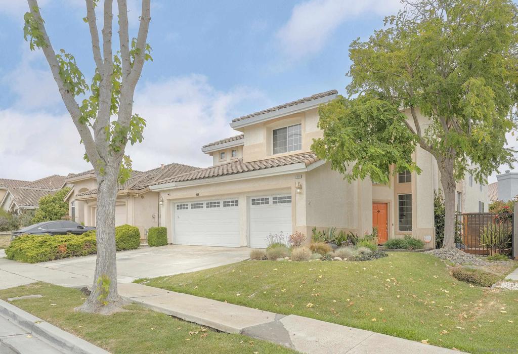 1910 Burgundy Way