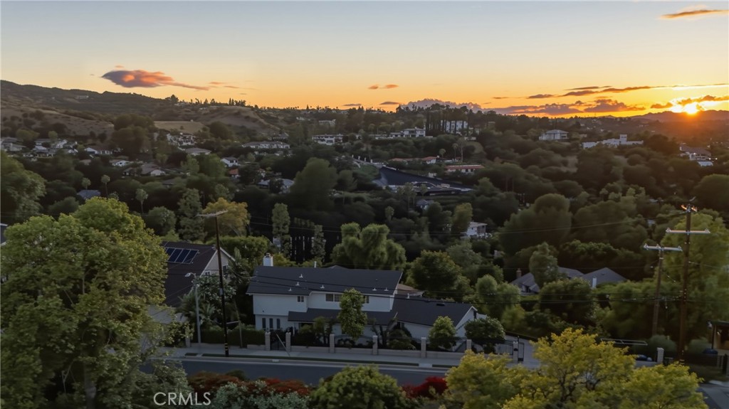Encino, California, 91316, United States, 3 Bedrooms Bedrooms, ,3 BathroomsBathrooms,Residential,Active,2043429