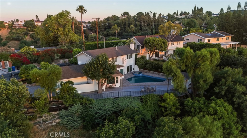 Encino, California, 91316, United States, 3 Bedrooms Bedrooms, ,3 BathroomsBathrooms,Residential,Active,2043429