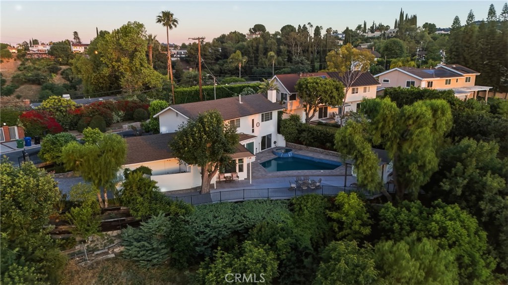 Encino, California, 91316, United States, 3 Bedrooms Bedrooms, ,3 BathroomsBathrooms,Residential,Active,2043429