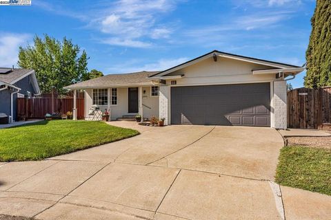 4491 Downing Ct Pleasanton CA 94588