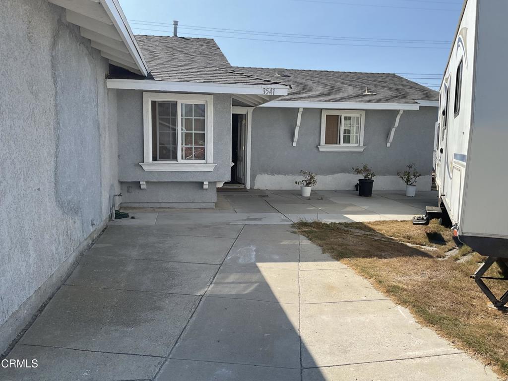 4 Bedroom 2 Bath House featuring open concept Kitchen and Livingroom. This house offers both style and comfort. Located near shopping, restaurants, and schools. Lease is at least for 2 years. Tenant pays for all utilities. Pets may be allowed once discussed and approved by property owner. No garage access.