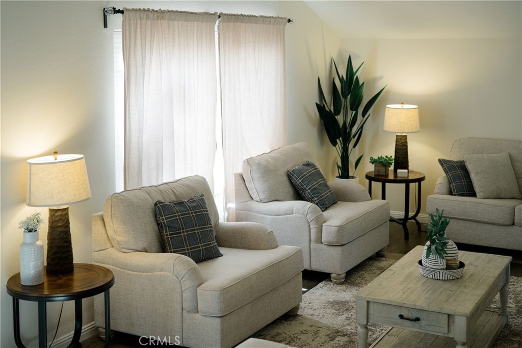 Madrid Del Lago (ML) - Residential Lease