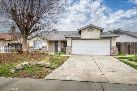 1133 Summer Field Hanford CA 93230