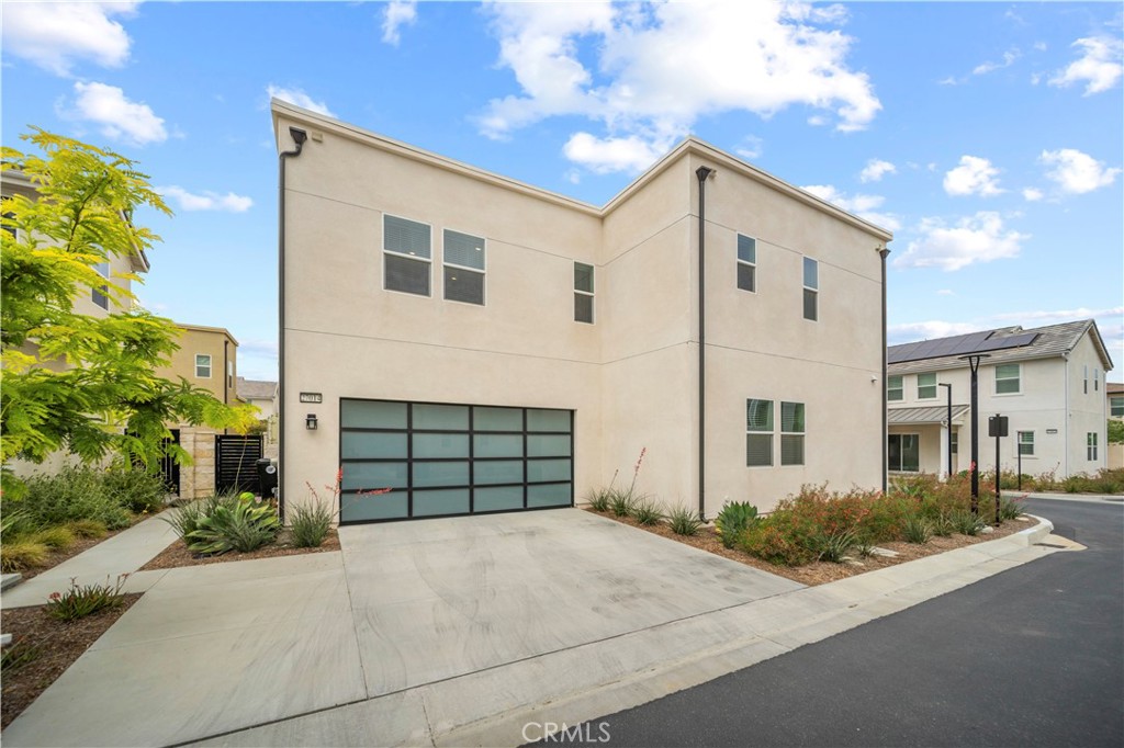 27014 Goldfields Court