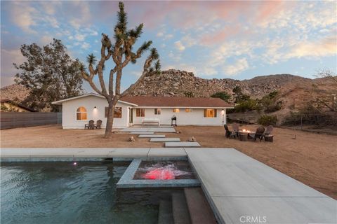 Photo of 61104 Prescott Trail, Joshua Tree, CA 92252 (MLS # JT26051681)
