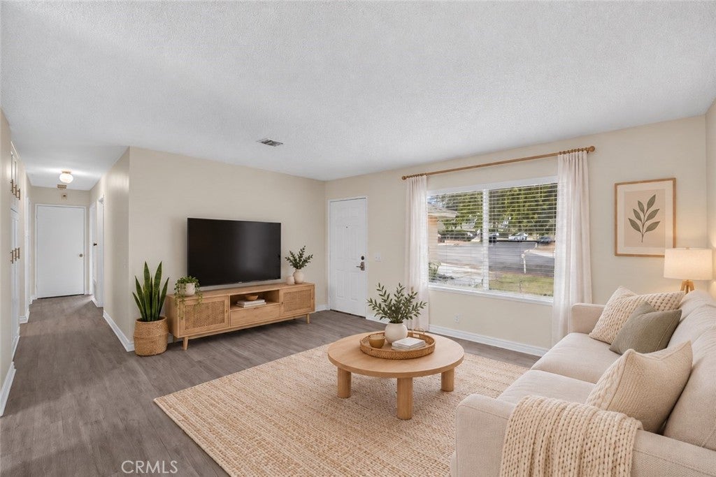 1035 Altura Drive