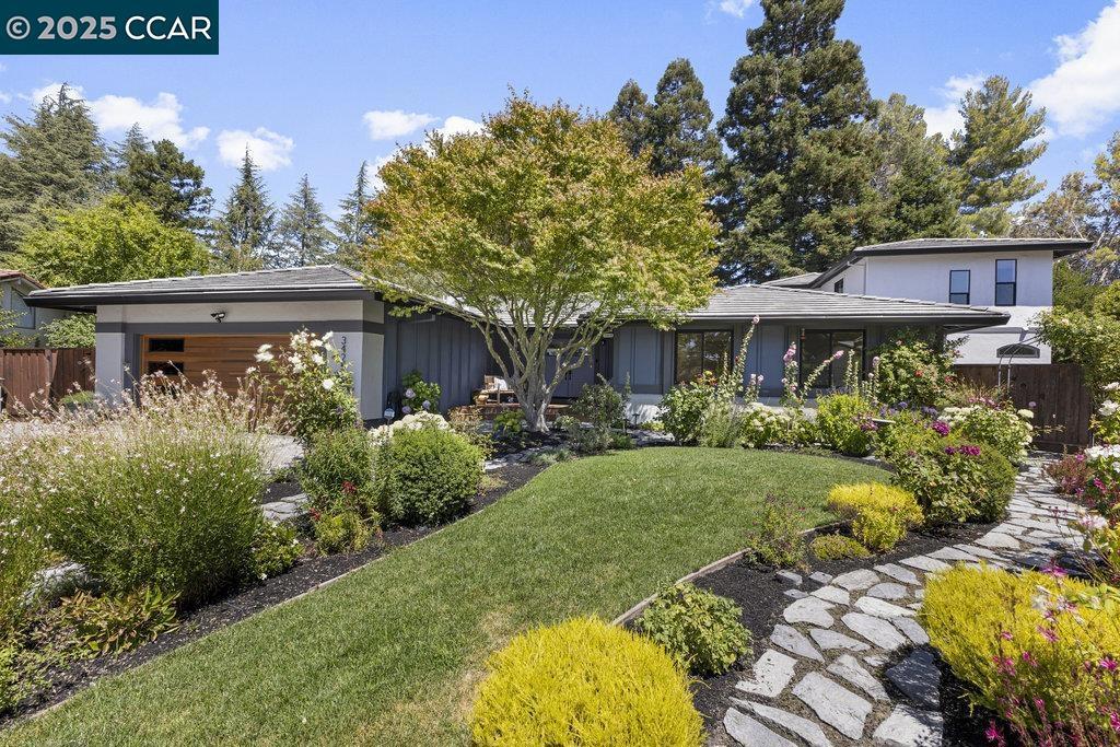3425 Lanai Dr