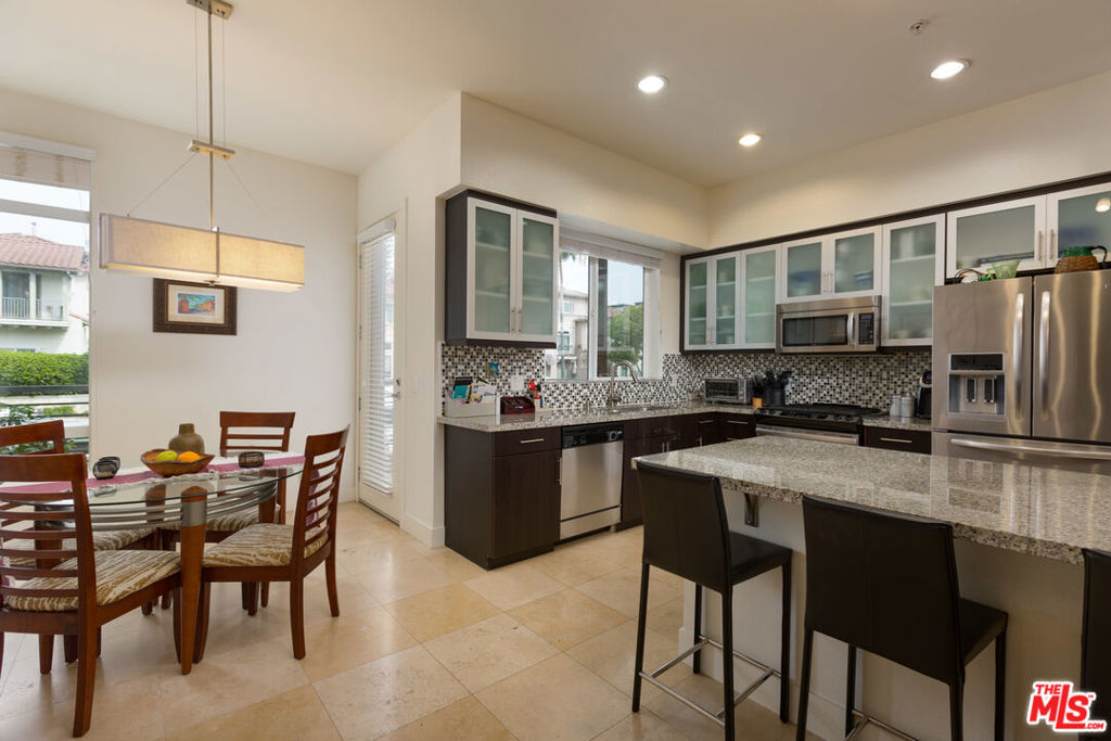 Primera Terra - Residential Lease