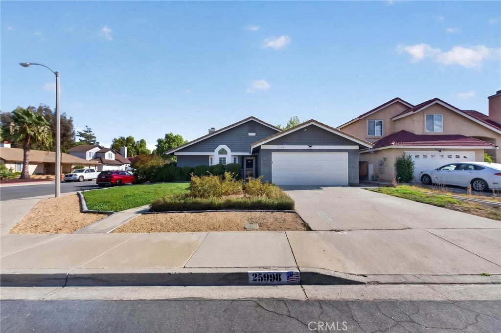 25998 Summer Dawn Court
