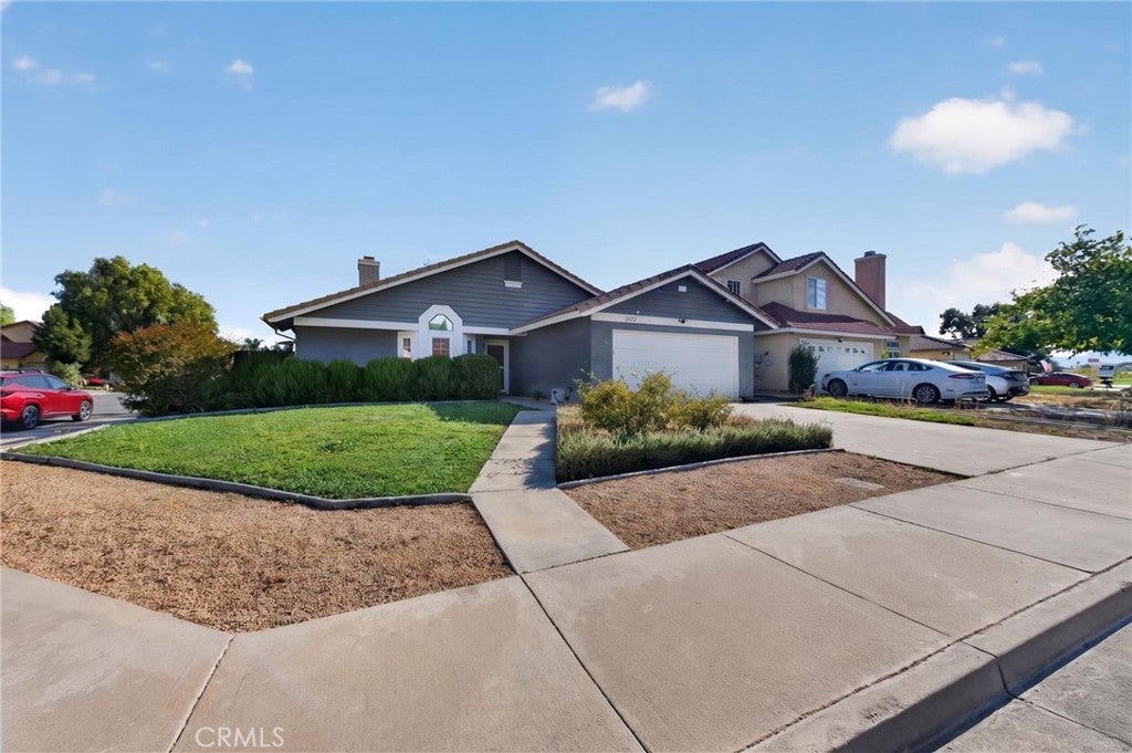 25998 Summer Dawn Court