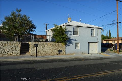 16726 Forrest Avenue Victorville CA 92395