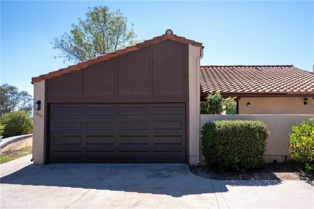 2055 Earl Glen GLN, Escondido CA 92026