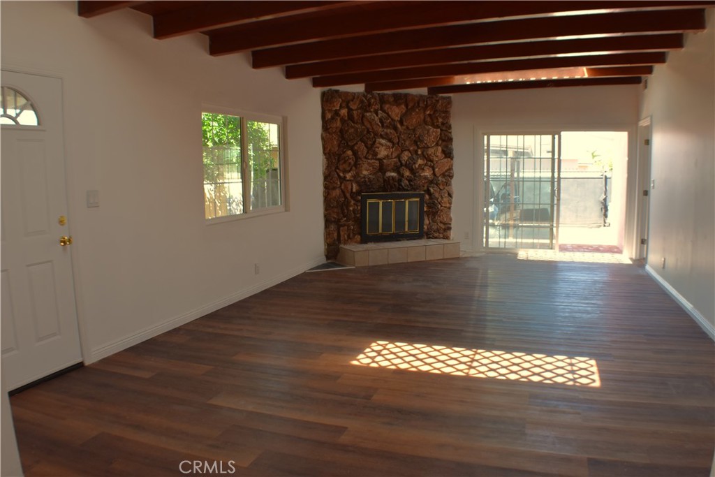 Properties 1 13951 Terra Bella Street