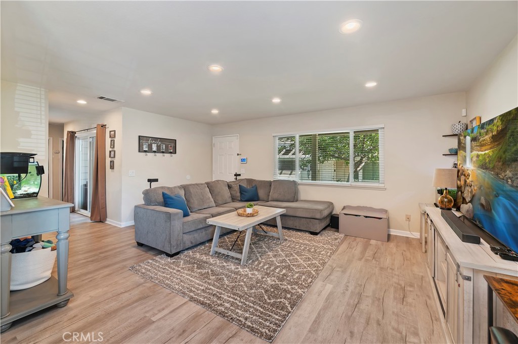 665 Walnut Drive