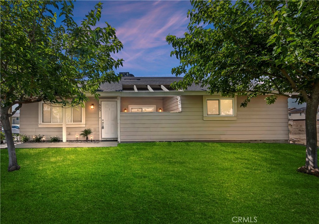 **Welcome to Lake Country Villas – Single-Story Comfort with a Detached Home Feel**
**LOWEST PRICED CONDO IN LAKE ELSINORE** Discover this charming and well-maintained 2 BEDROOM, 2 BATH condo that offers the ease of single-story living with only one shared wall, giving you the privacy and comfort of a detached home. Step inside to an open-concept main living area highlighted by beautiful wood laminate floors and updated recessed lighting throughout. The spacious layout creates a warm and inviting atmosphere, perfect for both relaxing and entertaining.
The primary suite is spacious, offering a ceiling fan, large closet, and features a bathroom with updated stylish cabinetry and countertop, and a walk-in shower. The second bedroom is equally spacious with a large closet and ceiling fan, and the hall bath is also updated with a shower/tub combo. Enjoy the convenience of indoor laundry with a stackable washer and dryer INCLUDED in the sale. A private patio, accessible from the living area’s sliding glass door, is the perfect spot for morning coffee or evening relaxation.
As a resident of Lake Country Villas, you’ll appreciate the community pool and spa along with HOA-covered amenities that bring peace of mind — including lawn care, trash service, and even AC maintenance. Whether you’re downsizing, buying your first home, or looking for a low-maintenance retreat, this home checks all the boxes. Comfort, Convenience & Community Living at Its Best!