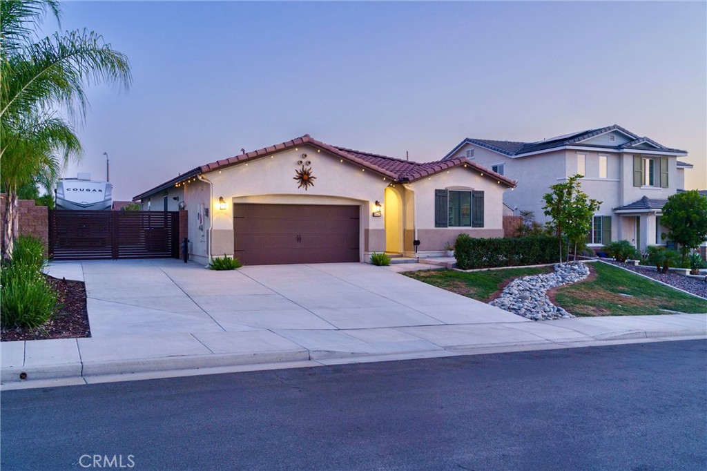 31421 Darlington Oak