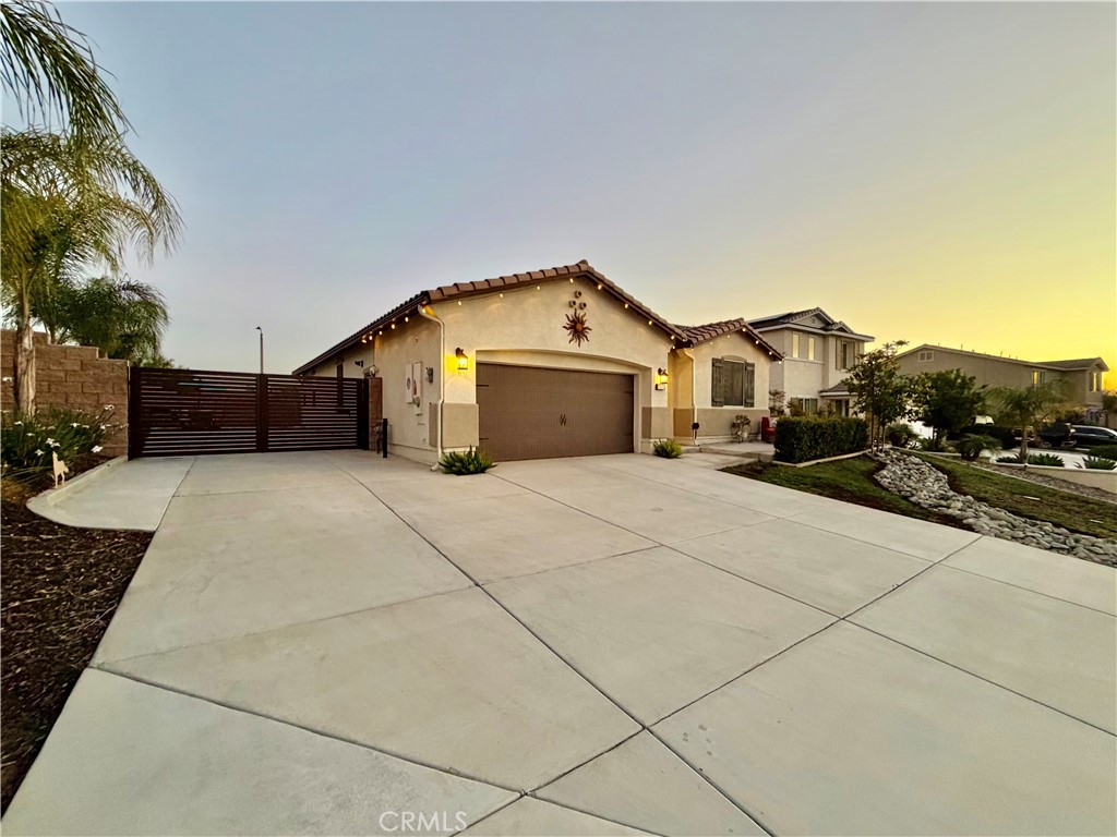 31421 Darlington Oak