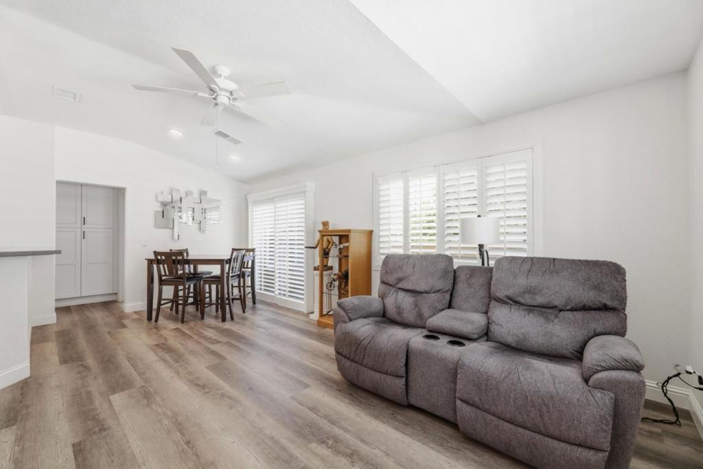347 Oleander Drive