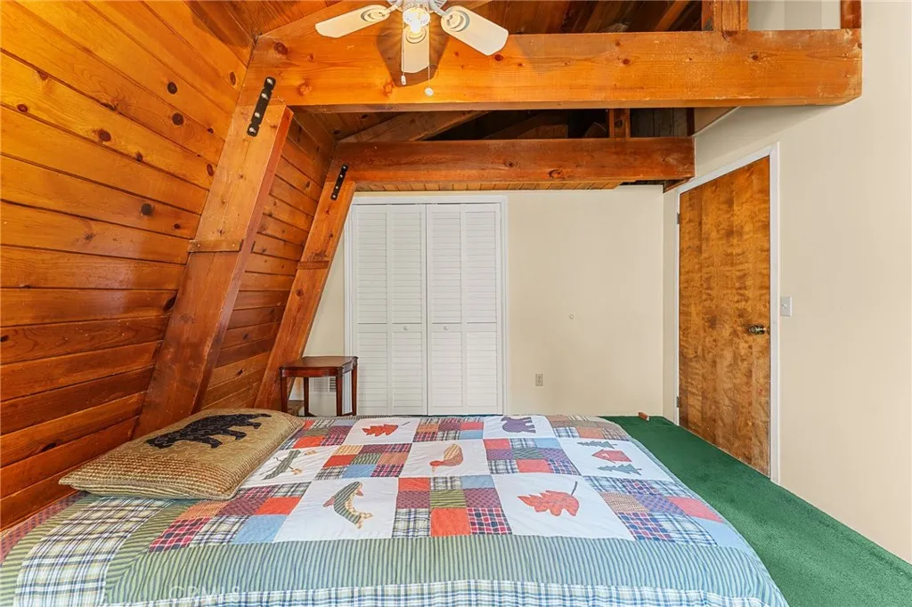 Running Springs, California 92382, United States, 3 Bedrooms Bedrooms, ,2 BathroomsBathrooms,Residential,Pending,182296