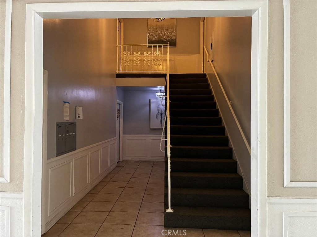 1631 S Pomona D31