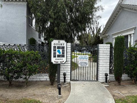 Photo of 1631 S Pomona AVE #D31, Fullerton, CA 92832 (MLS # AR26107942)