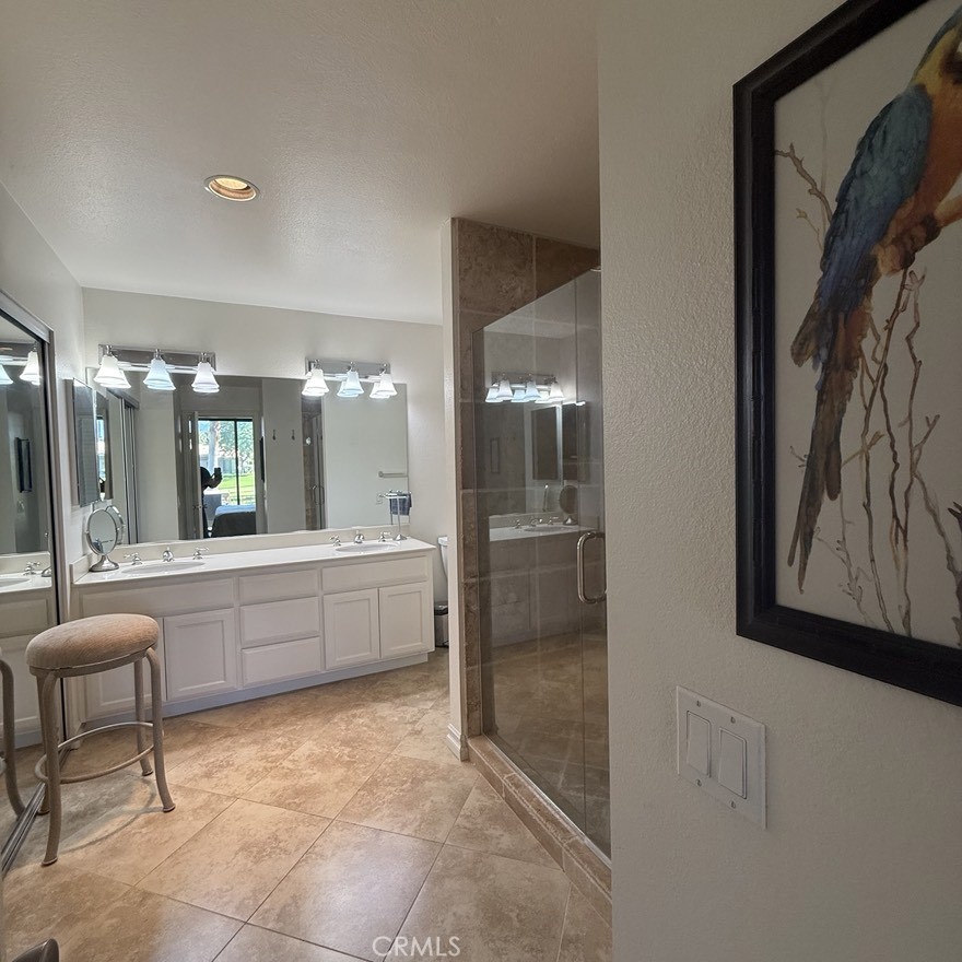 Palm Valley CC (32420) - Residential Lease