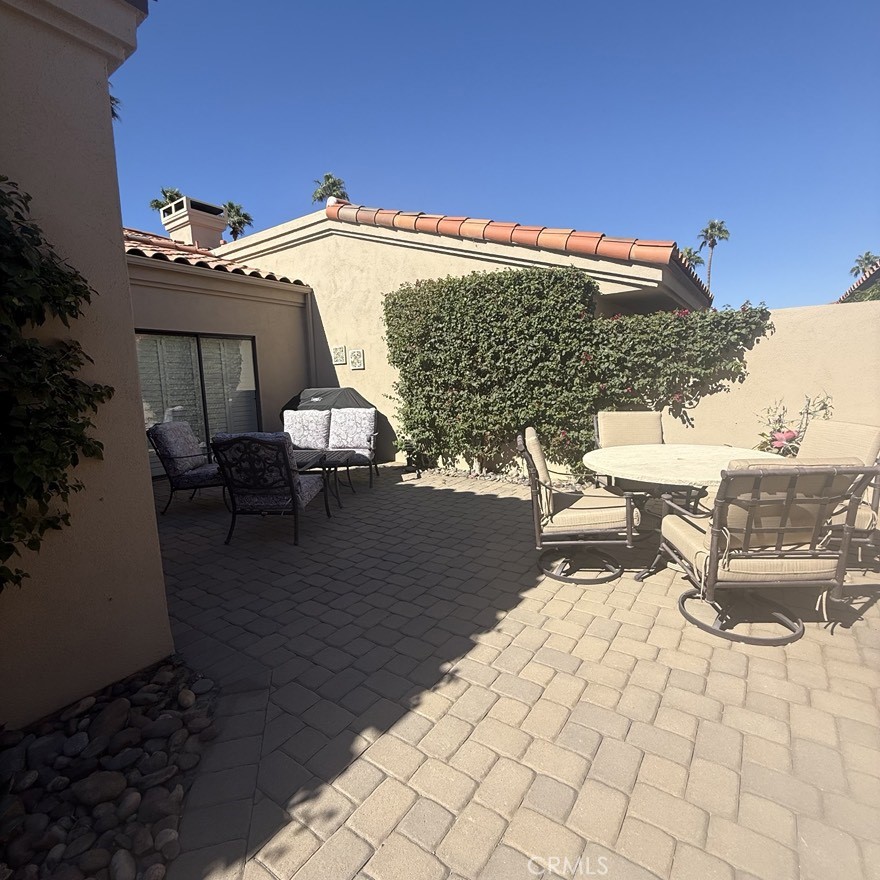 Palm Valley CC (32420) - Residential Lease