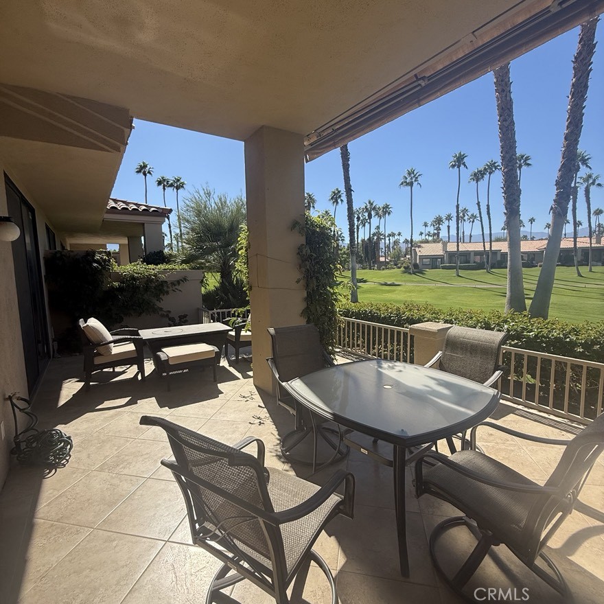 Palm Valley CC (32420) - Residential Lease