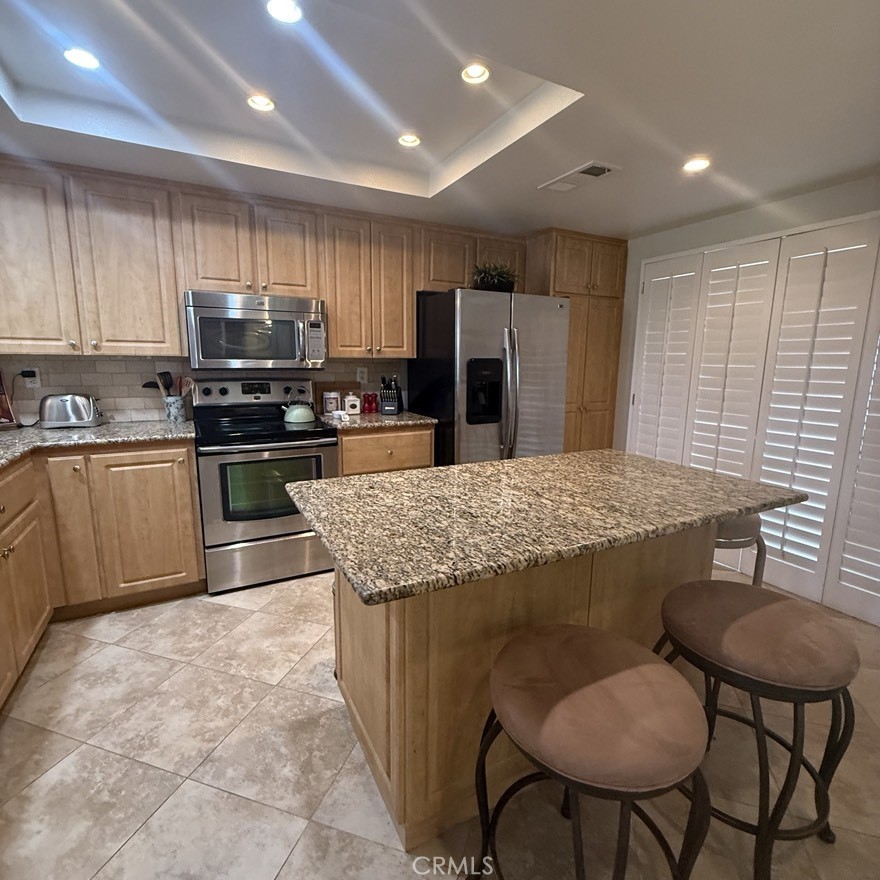 Palm Valley CC (32420) - Residential Lease