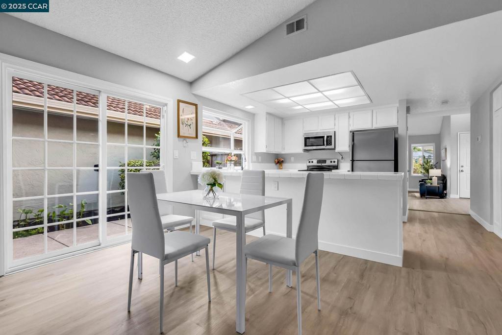 ARDENWOOD AREA - Residential