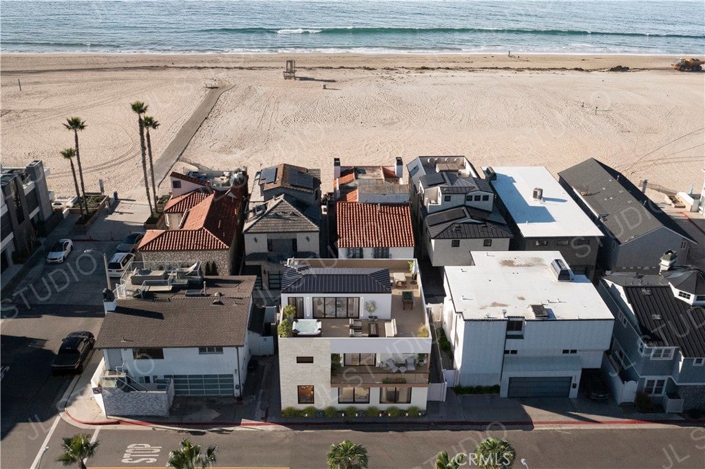 6805 Seashore Drive
