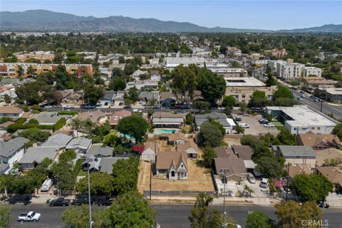 Photo of 6824 Tyrone AVE, Van Nuys, CA 91405 (MLS # BB26183934)