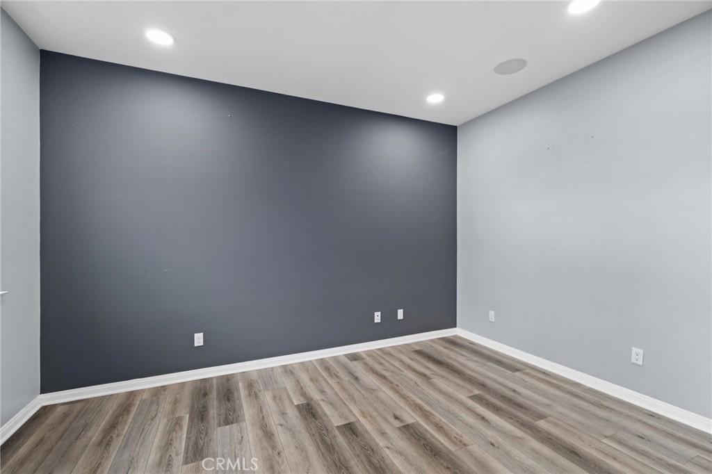 7819 Paxton Place