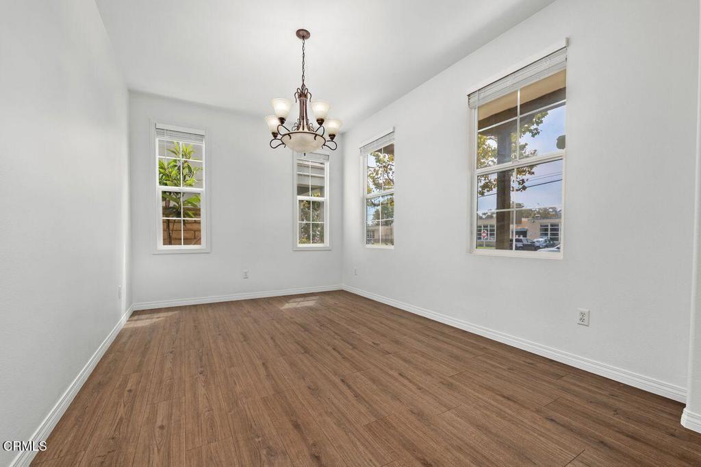 Properties 4 313 E Clara Street E