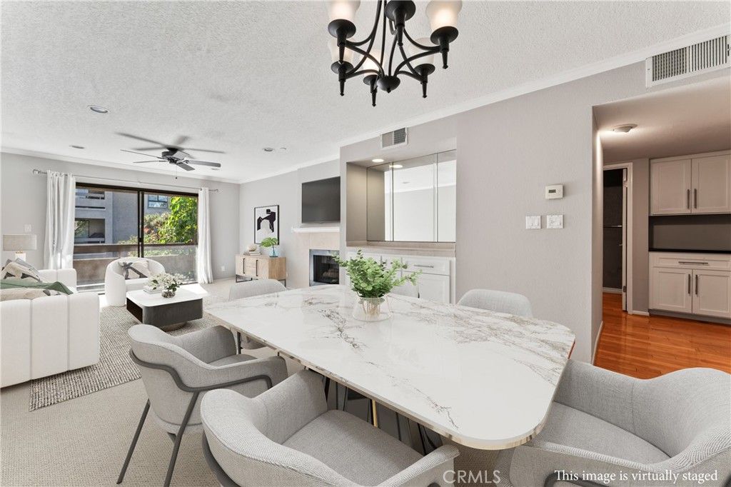 Photo of 15231 Magnolia #221, Sherman Oaks, CA 91403 (MLS # SR26001260)