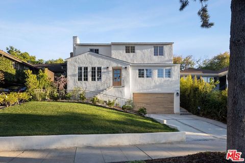 Photo of 10436 Cheviot Drive, Los Angeles, CA 90064 (MLS # 25606585)