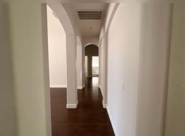 1275 Hillwood Loop
