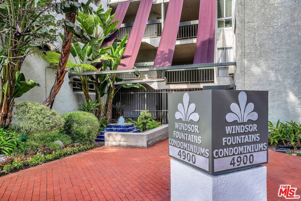 Photo of 4900 Overland Avenue #273, Culver City, CA 90230 (MLS # 25586429)