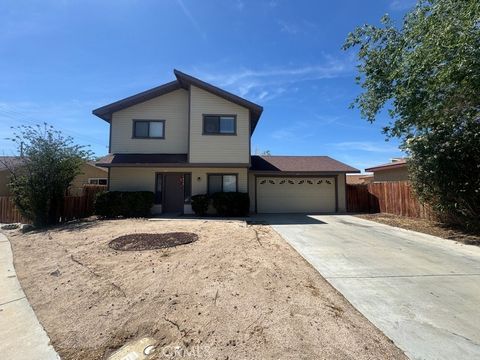 1848 Horizon Lane Lancaster CA 93535