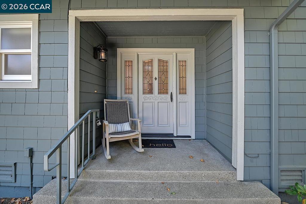 1923 Lakeshire Dr