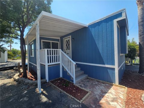 Photo of 31130 General Kearney Avenue #174, Temecula, CA 92591 (MLS # PW25245114) Photo of 31130 General Kearney Avenue #174, Temecula, CA 92591 (MLS # PW25245114)