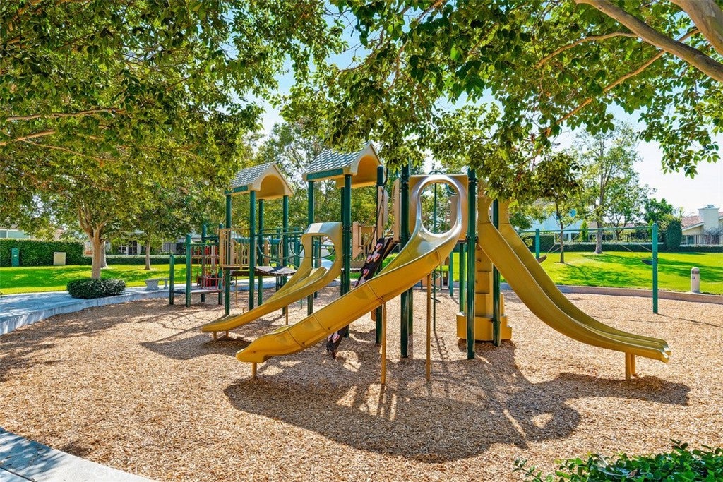 11 Rosemary 20, Irvine CA 92604 - Photo 44