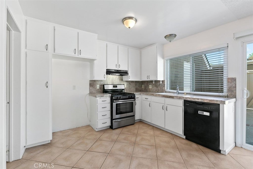 11 Rosemary 20, Irvine CA 92604 - Photo 13